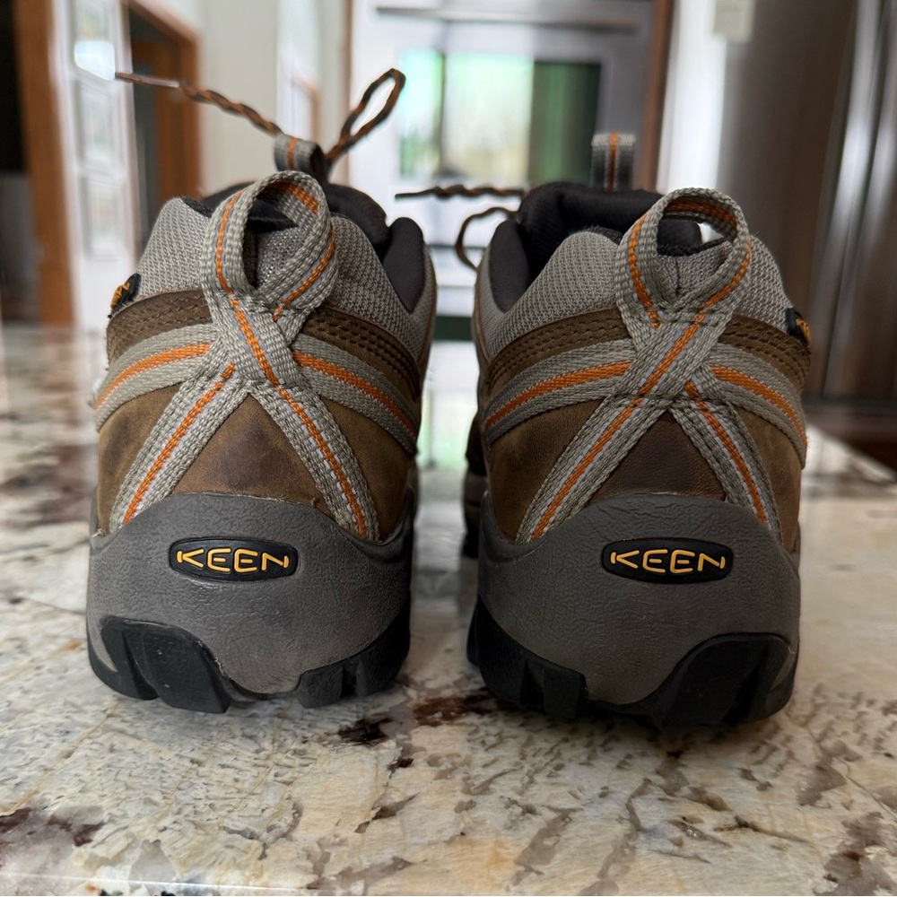Keen Voyageur Hiking Shoes - Mens Size 9 US - Picture 2 of 6